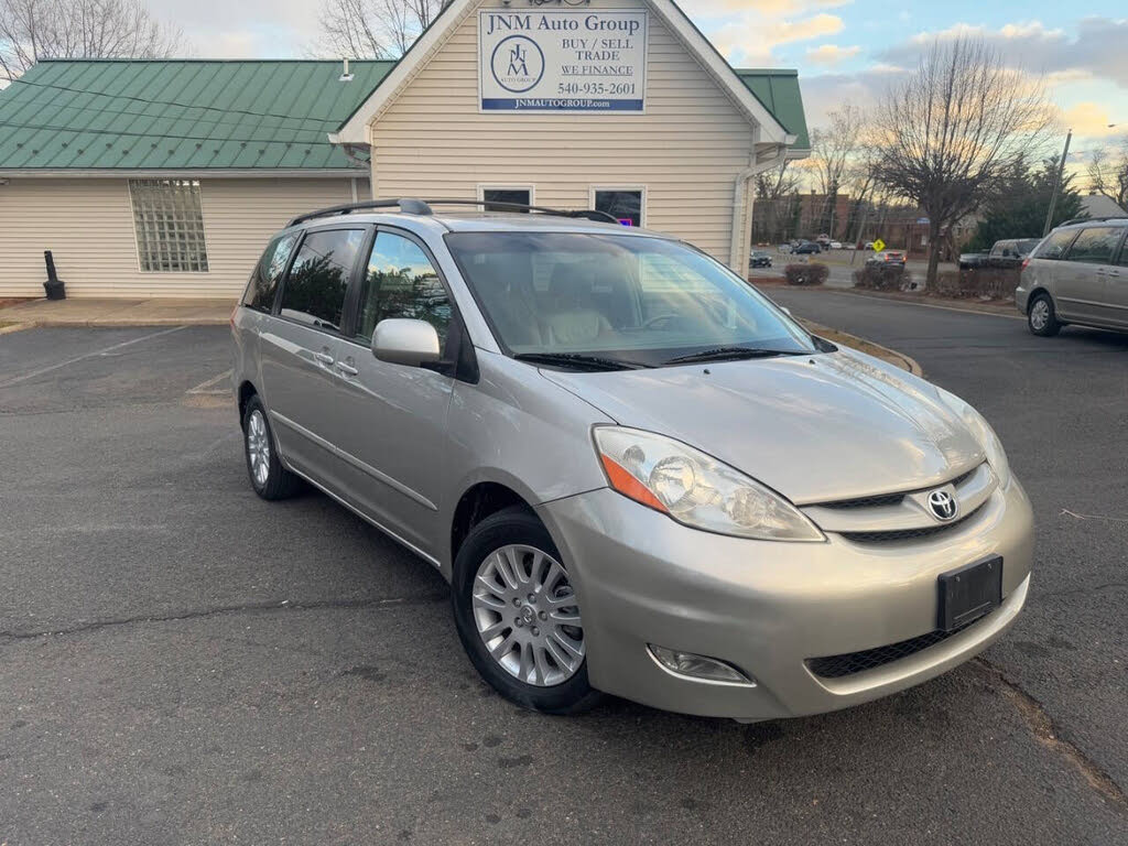 2008 Toyota Sienna XLE