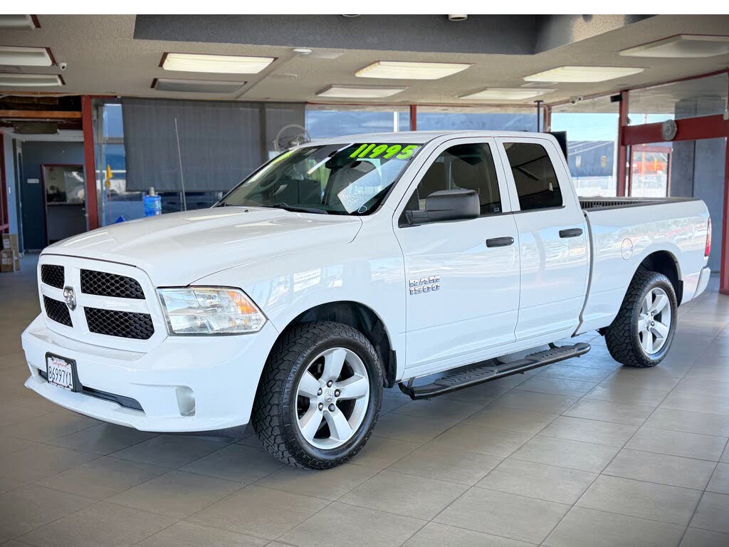 2016 RAM 1500 Express Quad Cab RWD