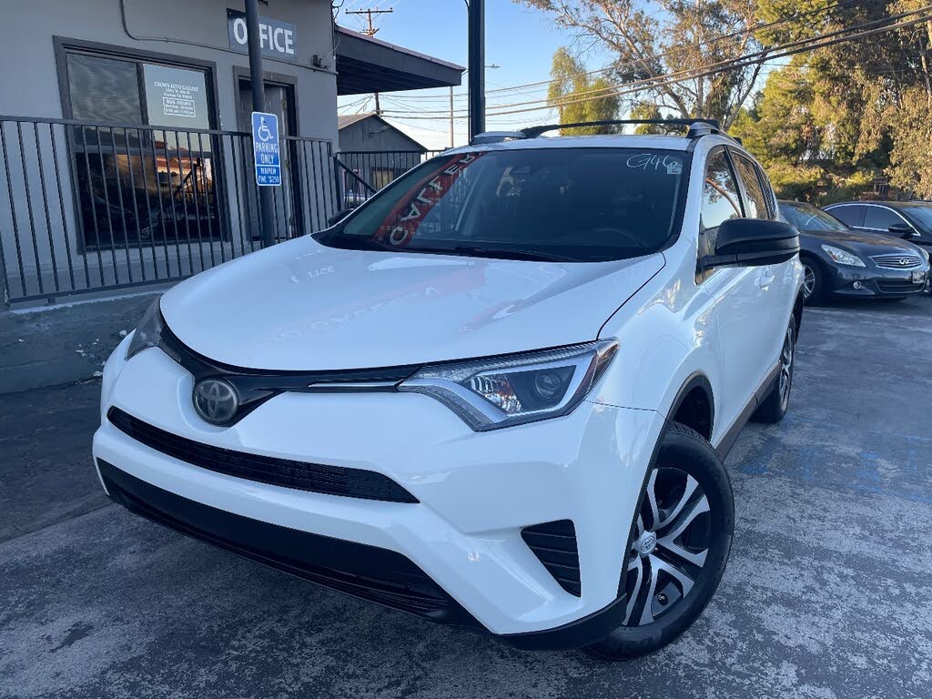 2017 Toyota RAV4 LE