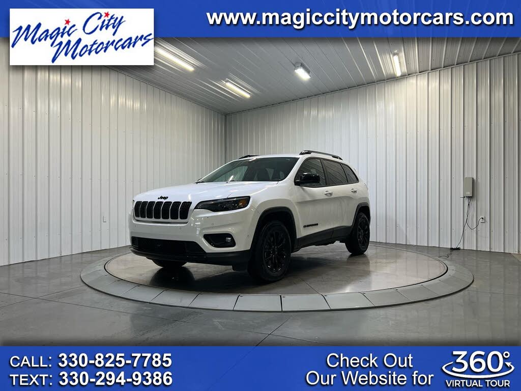 2023 Jeep Cherokee Altitude Lux 4WD