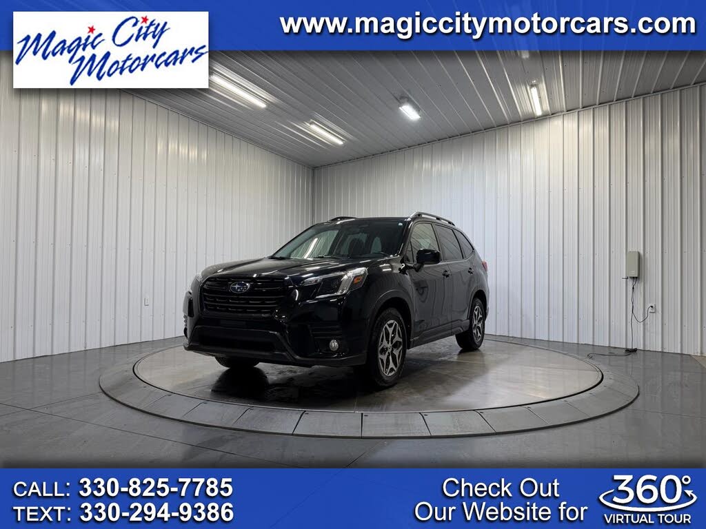 2023 Subaru Forester Premium Crossover AWD