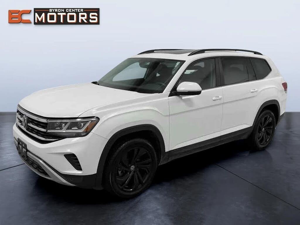2023 Volkswagen Atlas 3.6L SE 4Motion AWD with Technology