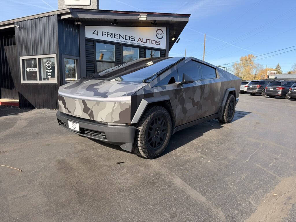 2024 Tesla Cybertruck Crew Cab AWD