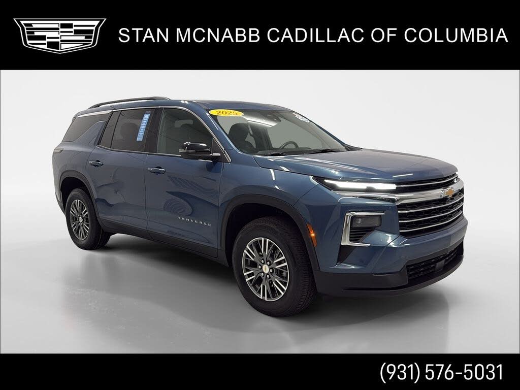 2025 Chevrolet Traverse LT FWD