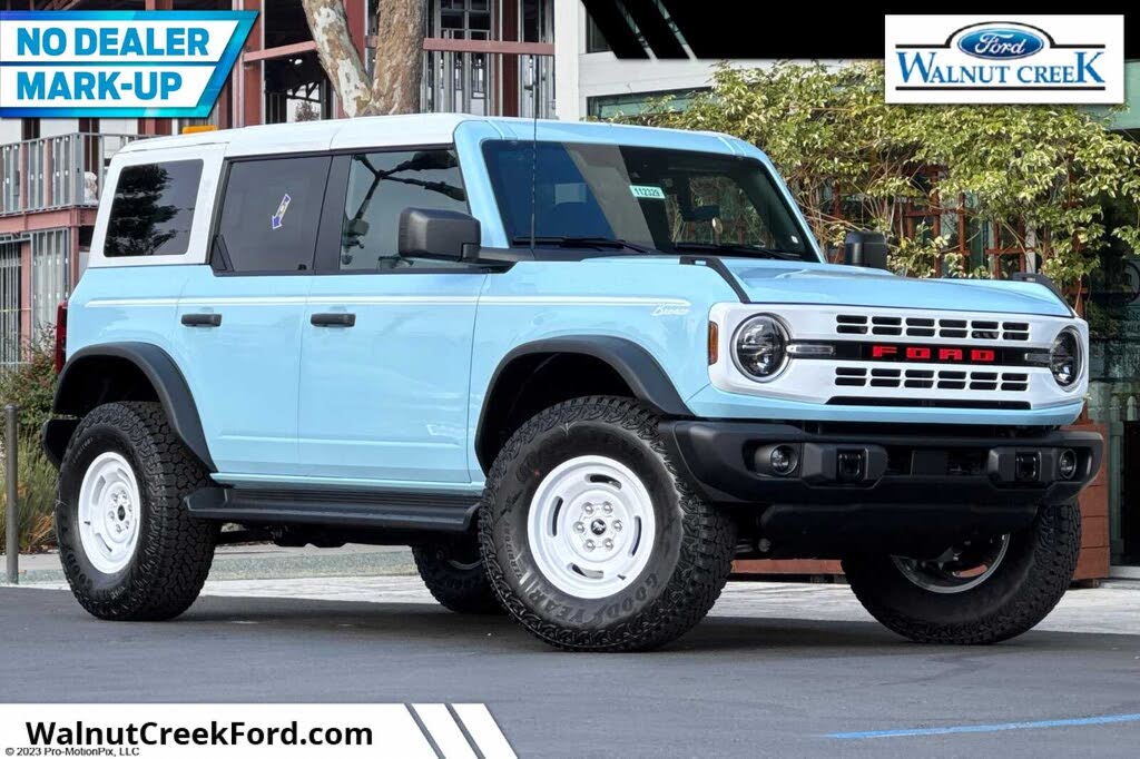 2025 Ford Bronco Heritage Edition 4-Door 4WD