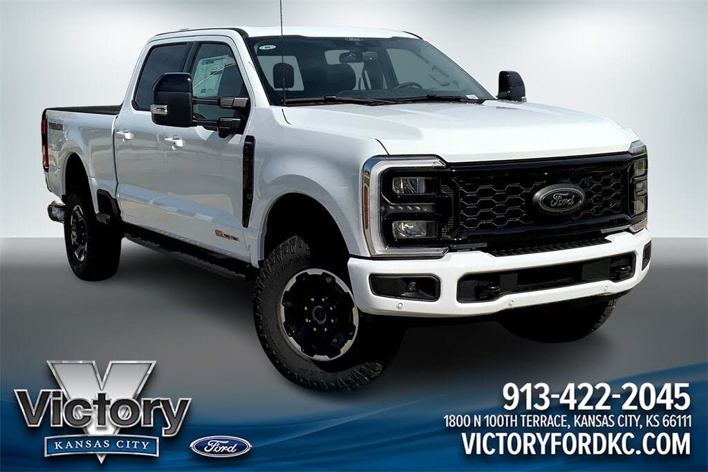 2025 Ford F-250 Super Duty Lariat Crew Cab 4WD