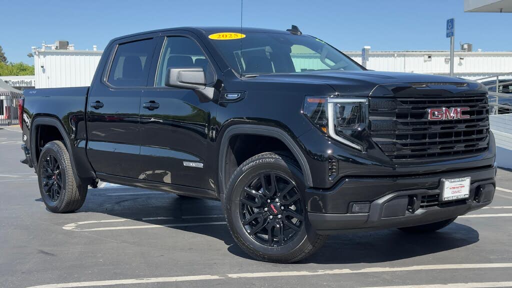 2025 GMC Sierra 1500 Elevation Crew Cab 4WD