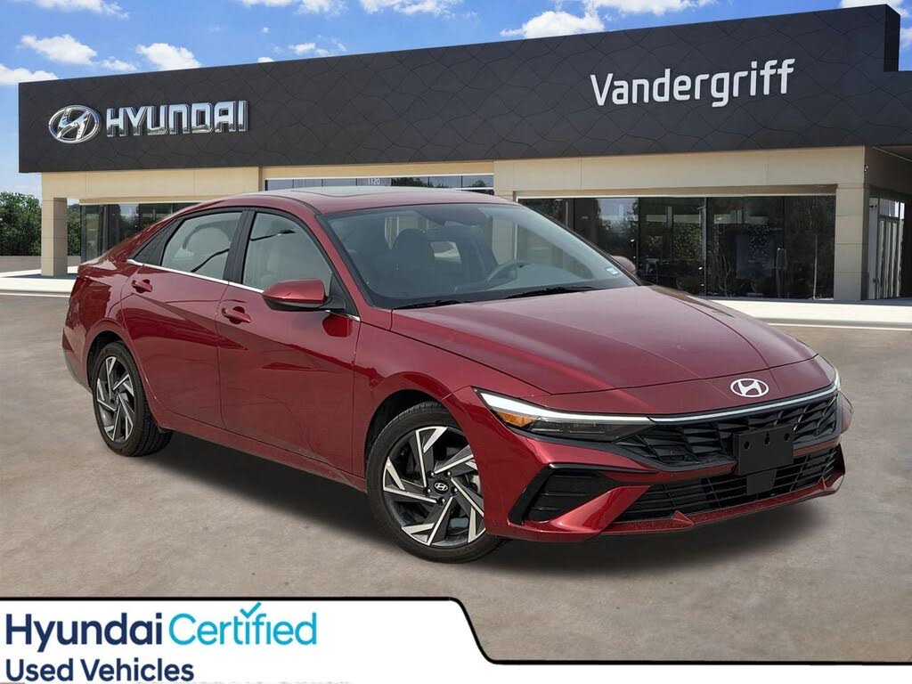 2025 Hyundai Elantra SEL Convenience FWD