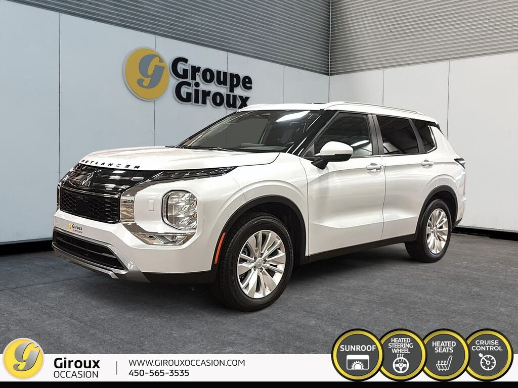 2025 Mitsubishi Outlander SE FWD