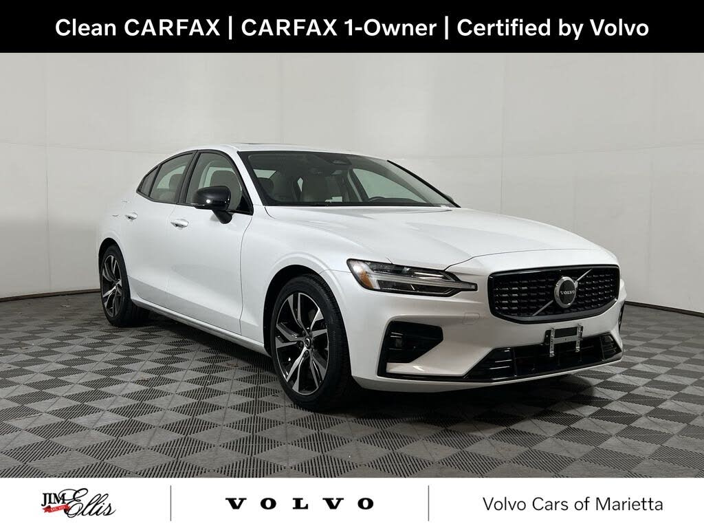 2025 Volvo S60 B5 Core AWD