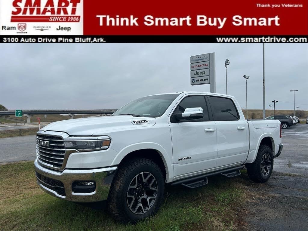 2026 RAM 1500 Laramie Crew Cab 4WD