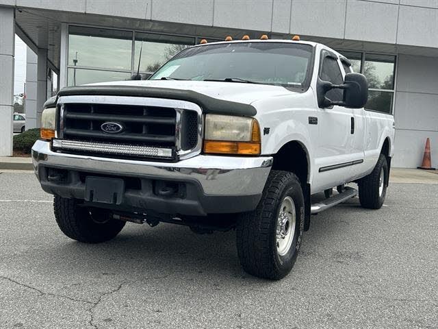 2000 Ford F-250 Super Duty XL 4WD Extended Cab SB