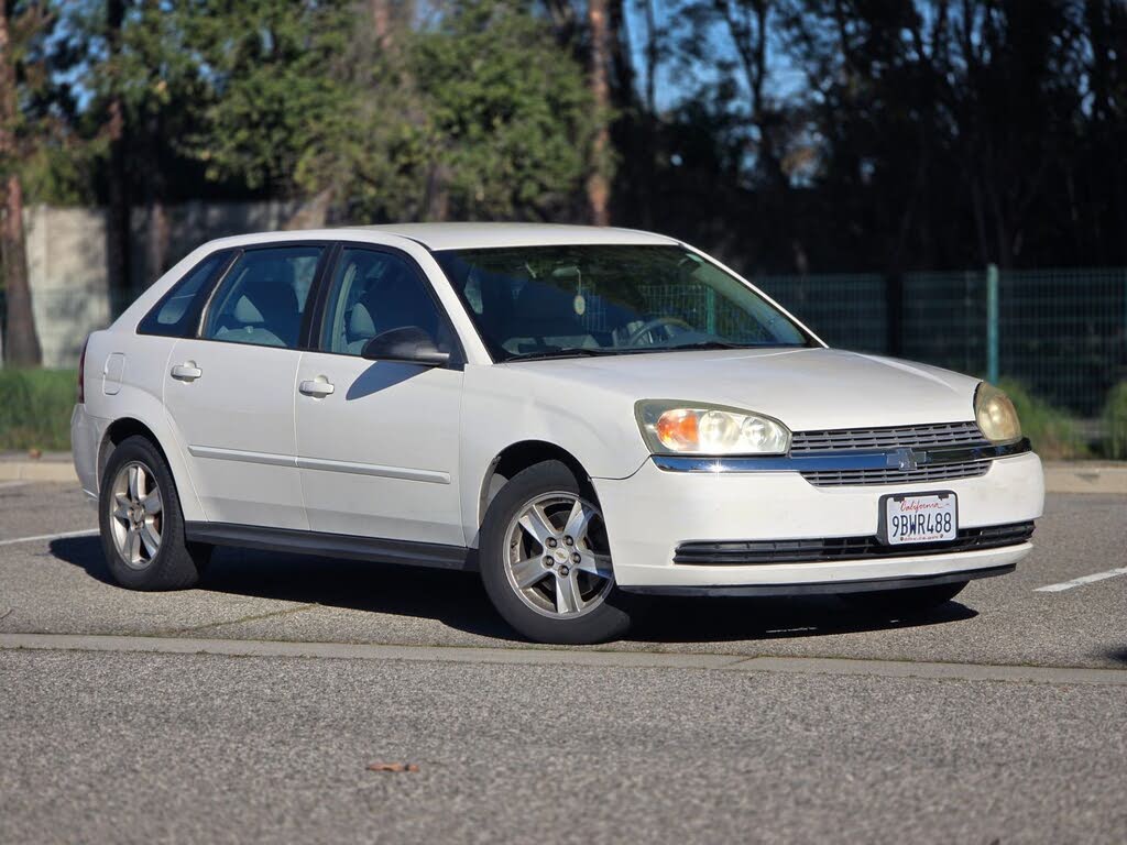 2004 Chevrolet Malibu Maxx LS FWD