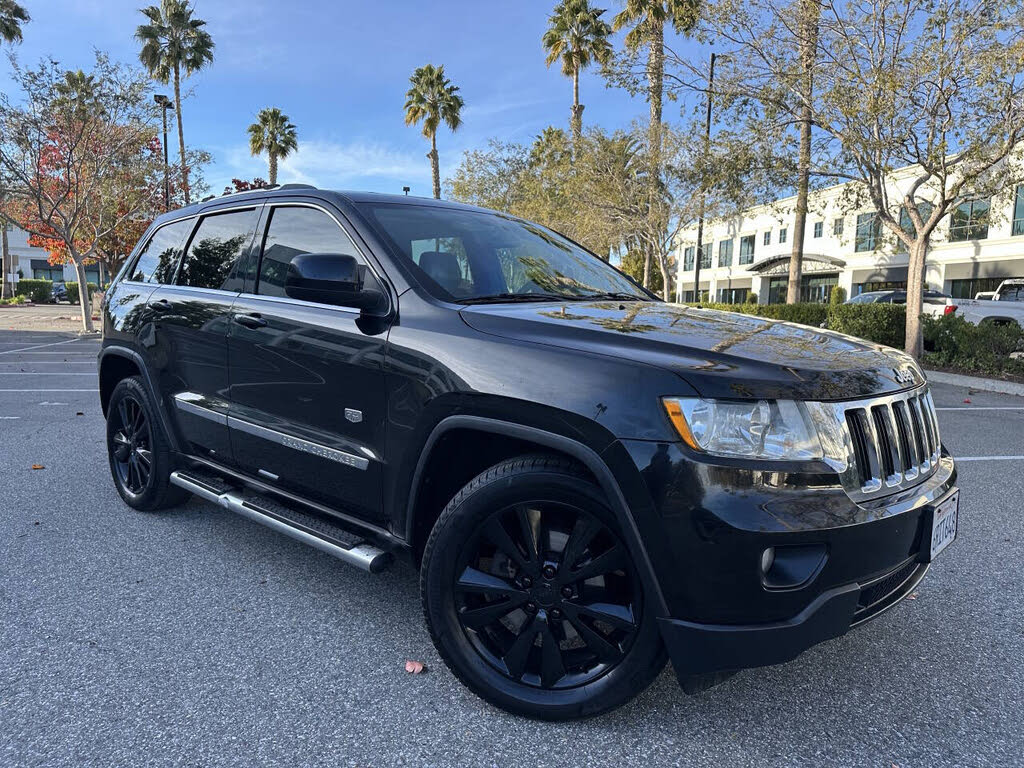 2011 Jeep Grand Cherokee 70th Anniversary 4WD