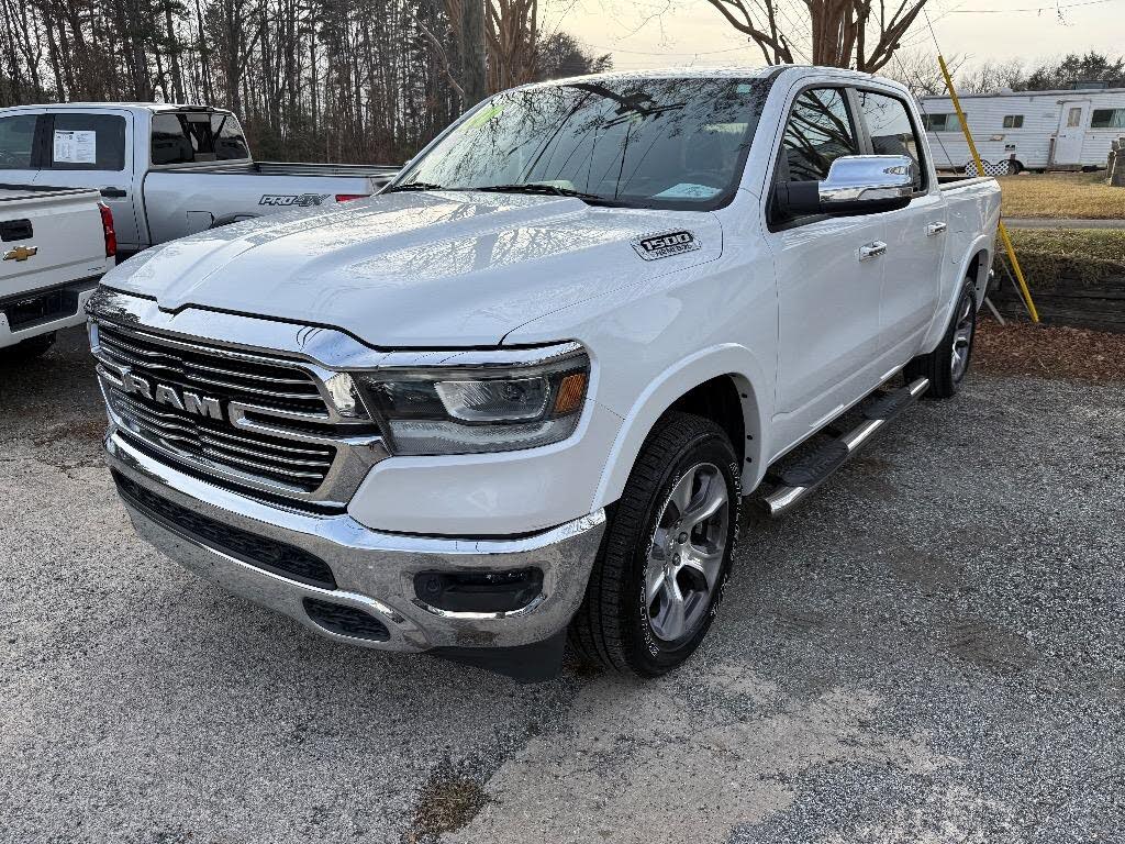 2020 RAM 1500 Laramie Crew Cab 4WD