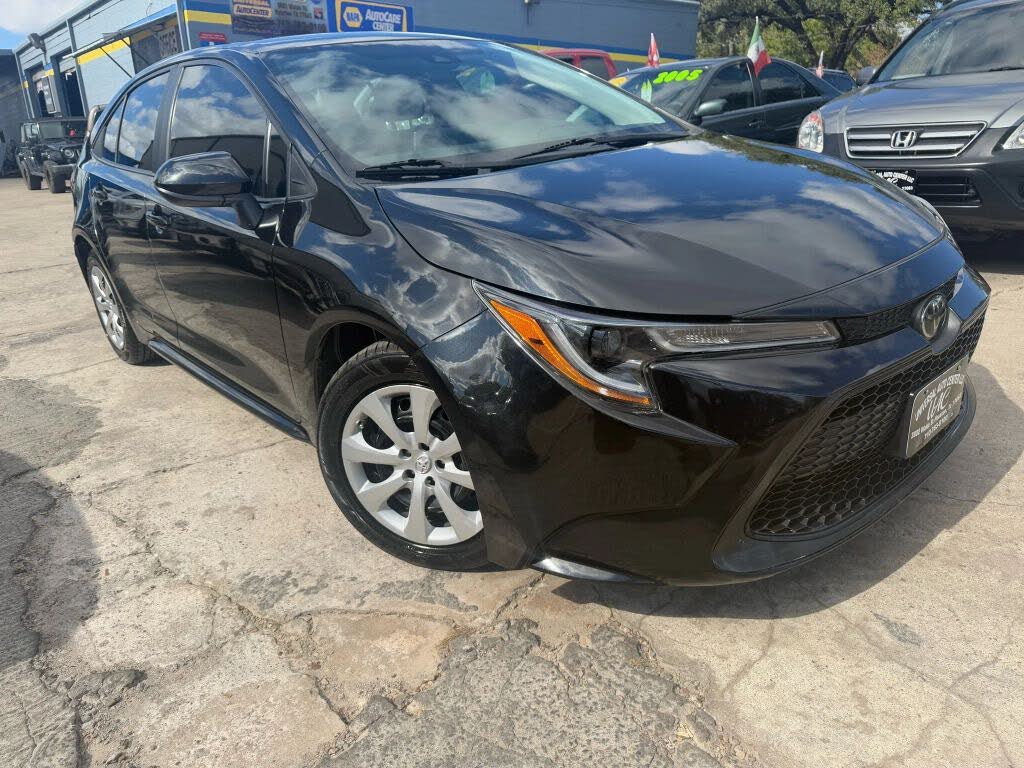 2020 Toyota Corolla LE FWD