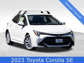 Toyota Corolla Hatchback SE FWD