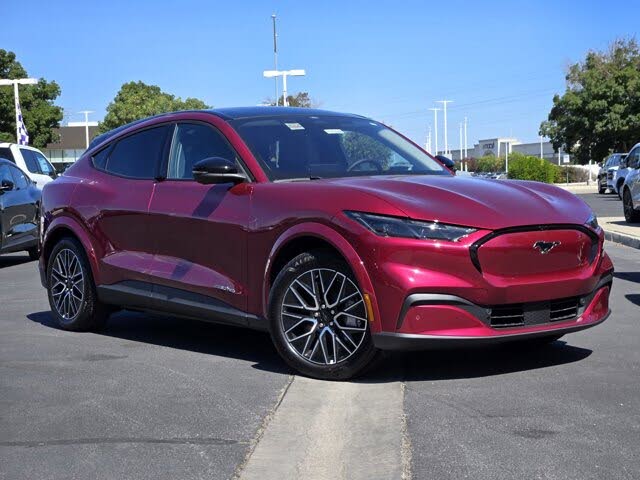 2025 Ford Mustang Mach-E Premium AWD