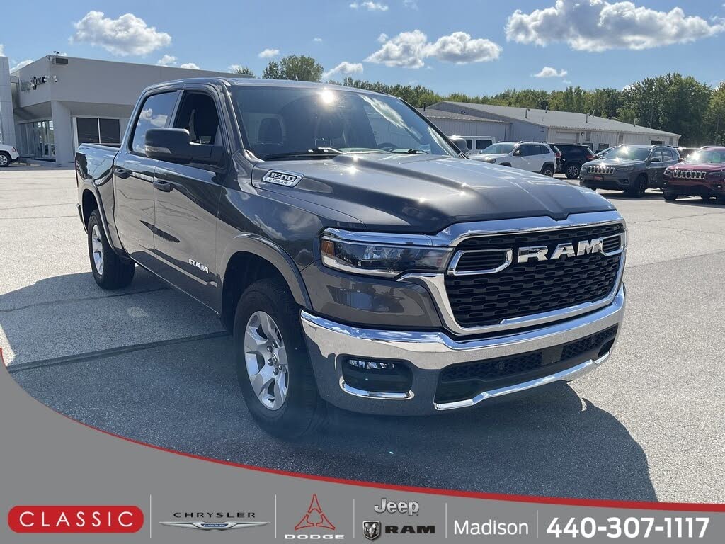2025 RAM 1500 Big Horn Crew Cab 4WD