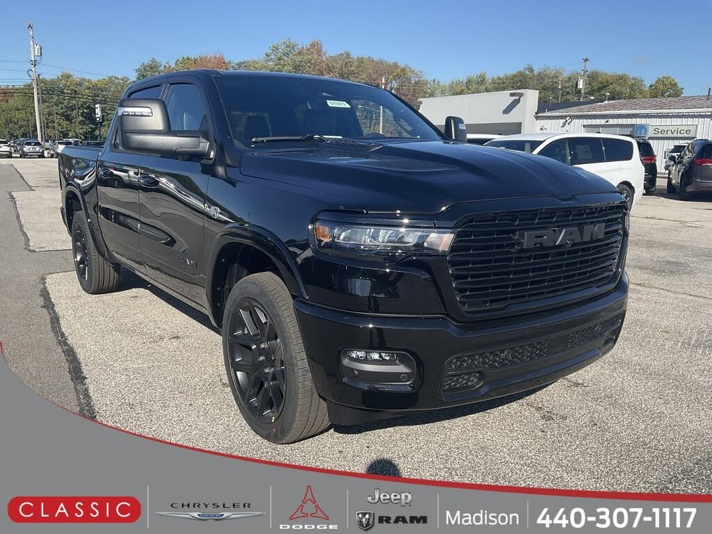 2026 RAM 1500 Laramie Crew Cab 4WD