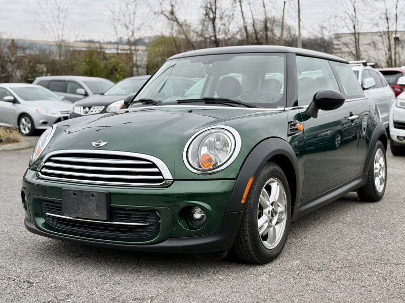 2013 MINI Cooper Hatchback FWD
