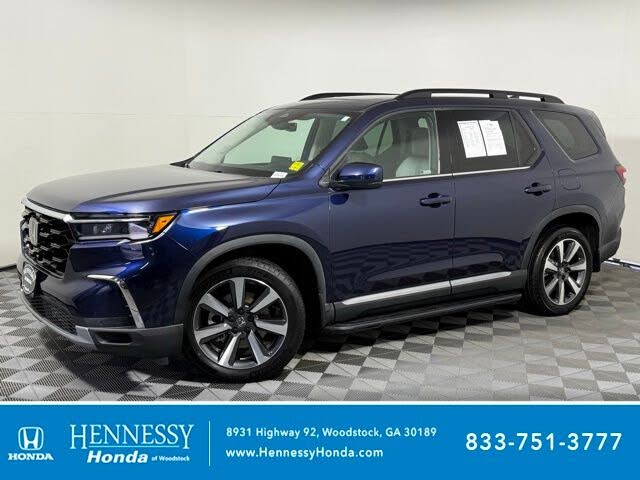 2023 Honda Pilot Touring FWD