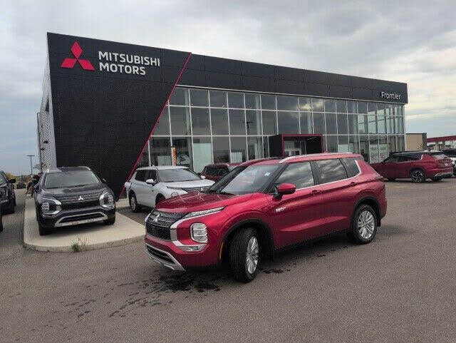 2025 Mitsubishi Outlander Hybrid Plug-in LE S-AWC