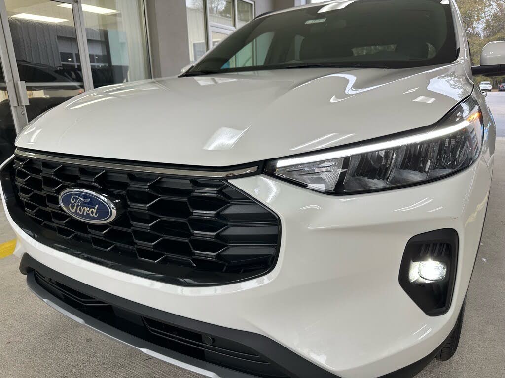 2026 Ford Escape Hybrid ST-Line Select AWD