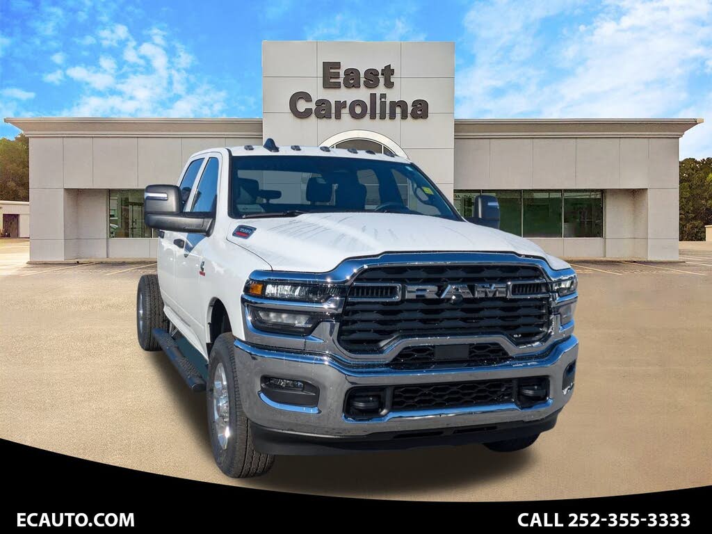 2026 RAM 3500 Chassis Tradesman Crew Cab LB RWD