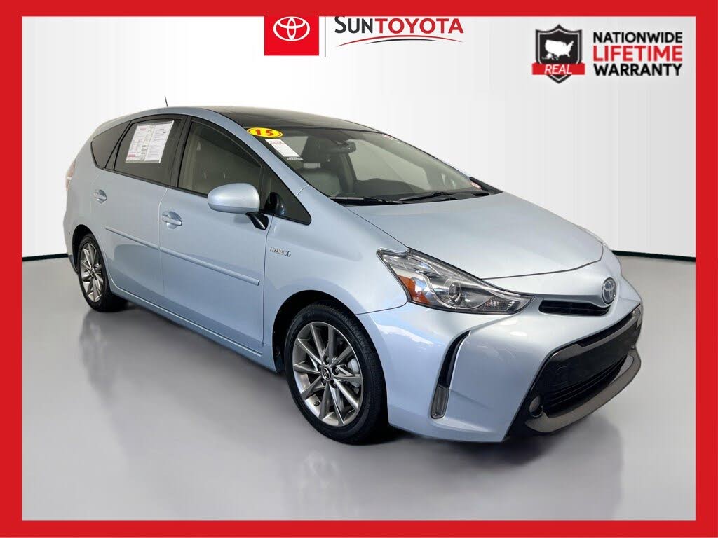 2015 Toyota Prius v Five FWD