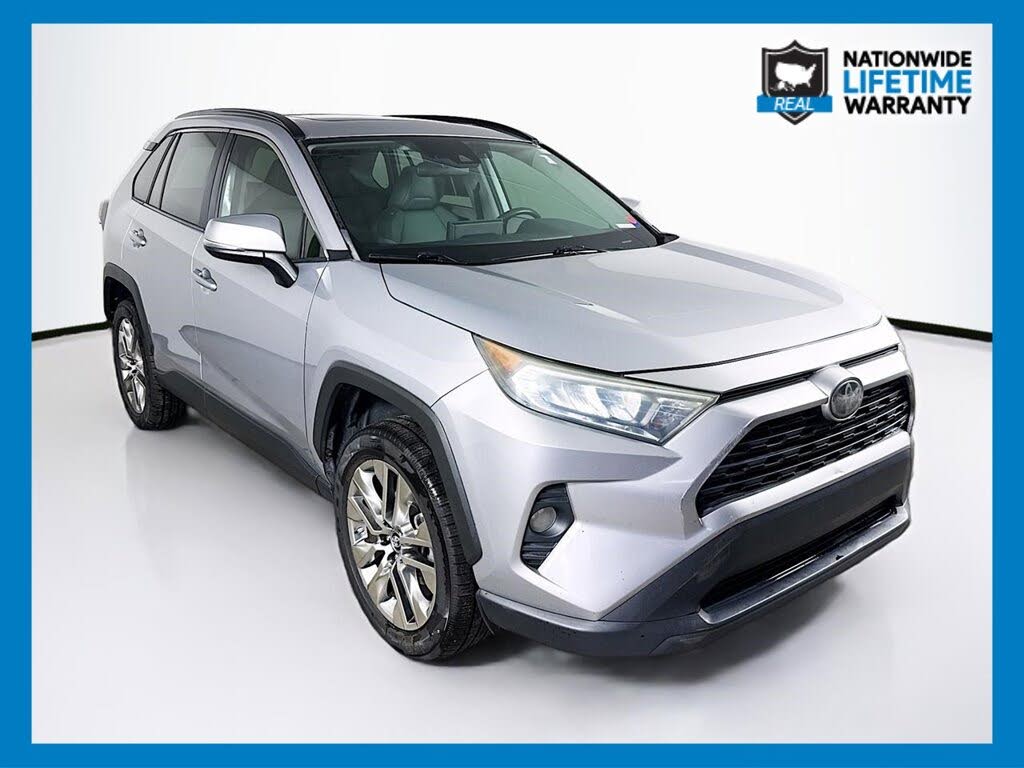2019 Toyota RAV4 XLE Premium FWD