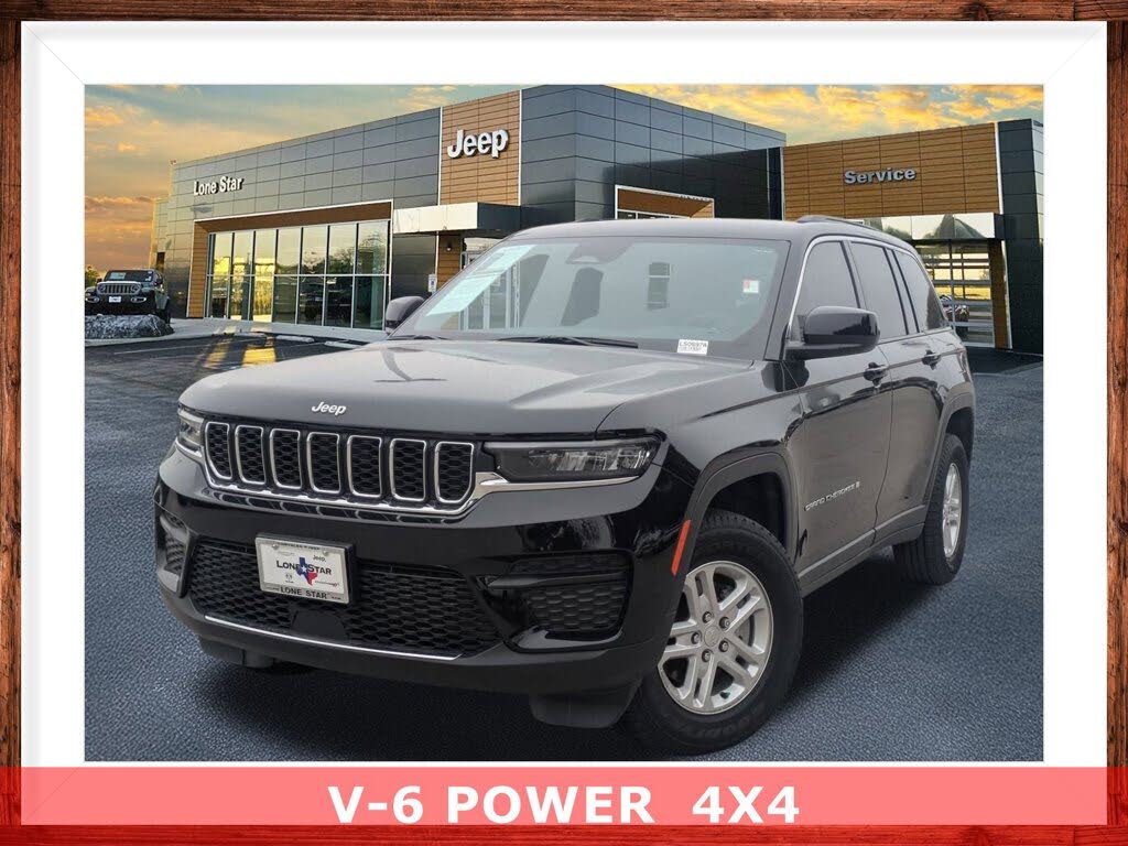 2025 Jeep Grand Cherokee Laredo 4WD