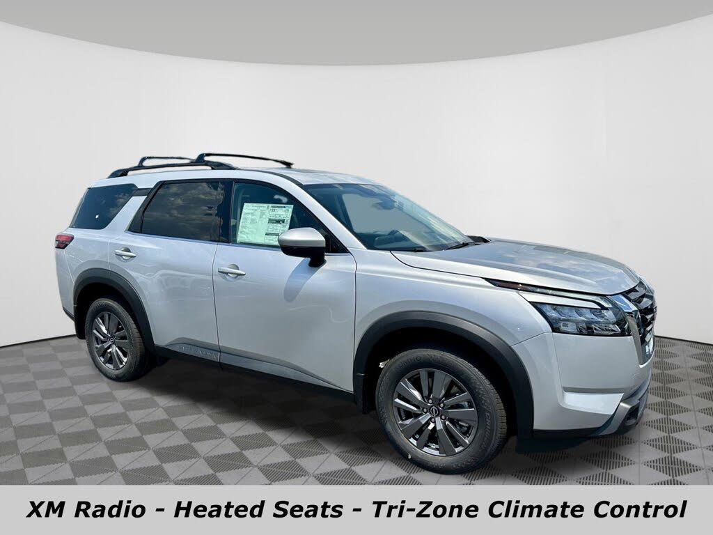 2025 Nissan Pathfinder SV 4WD