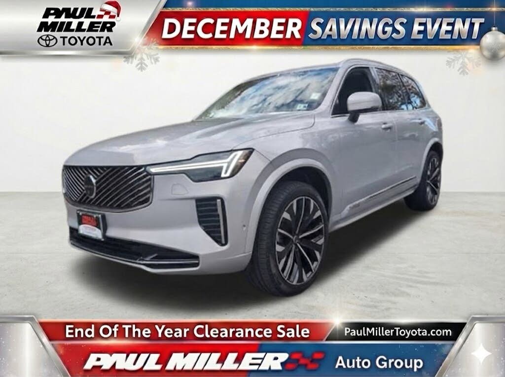 2025 Volvo XC90 B6 Plus Bright Theme 6-Passenger AWD