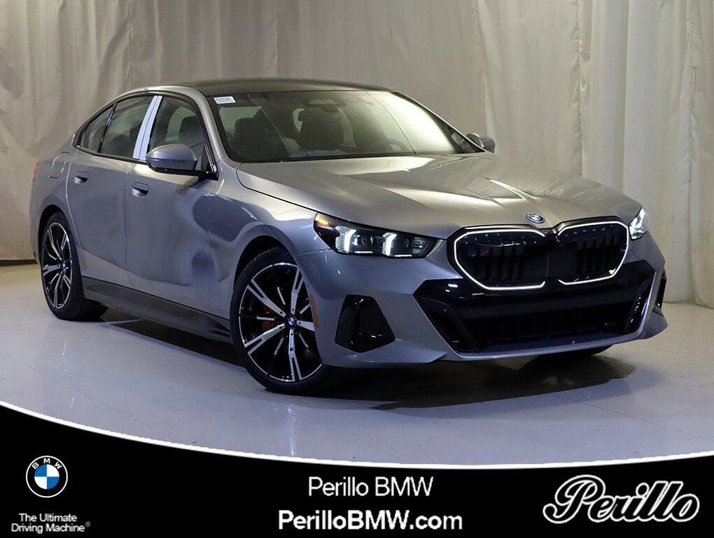 2026 BMW 5 Series 550e xDrive