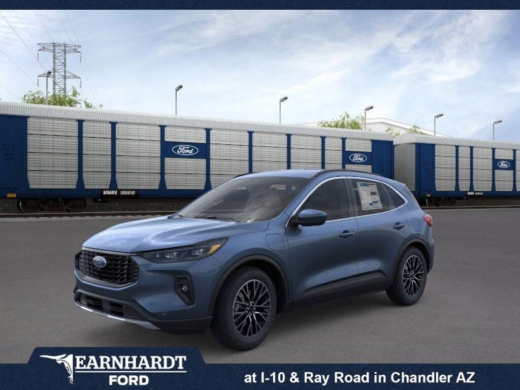 2026 Ford Escape Hybrid Plug-in FWD