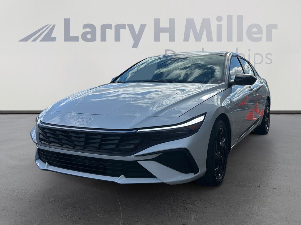 2026 Hyundai Elantra Hybrid SEL Sport FWD