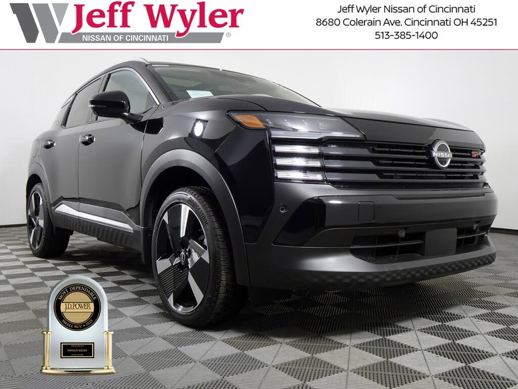 2026 Nissan Kicks SR AWD