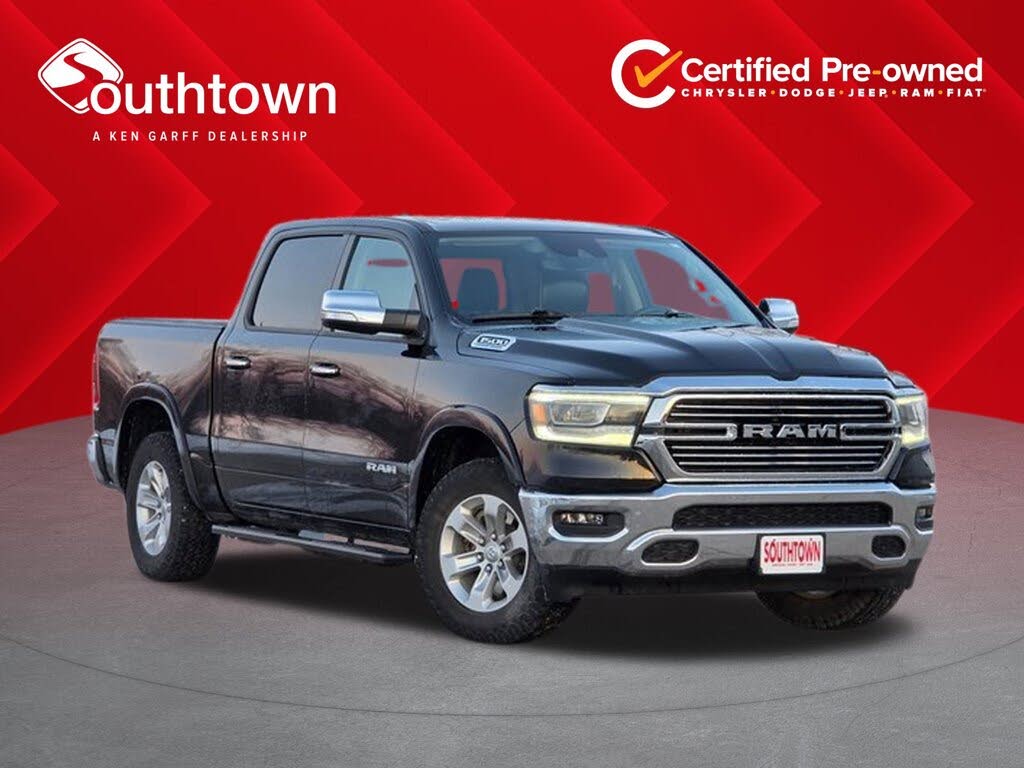 2022 RAM 1500 Laramie Crew Cab 4WD