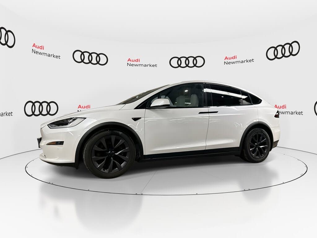 2022 Tesla Model X AWD