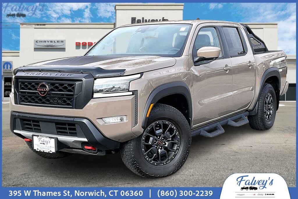 2023 Nissan Frontier PRO-4X Crew Cab 4WD