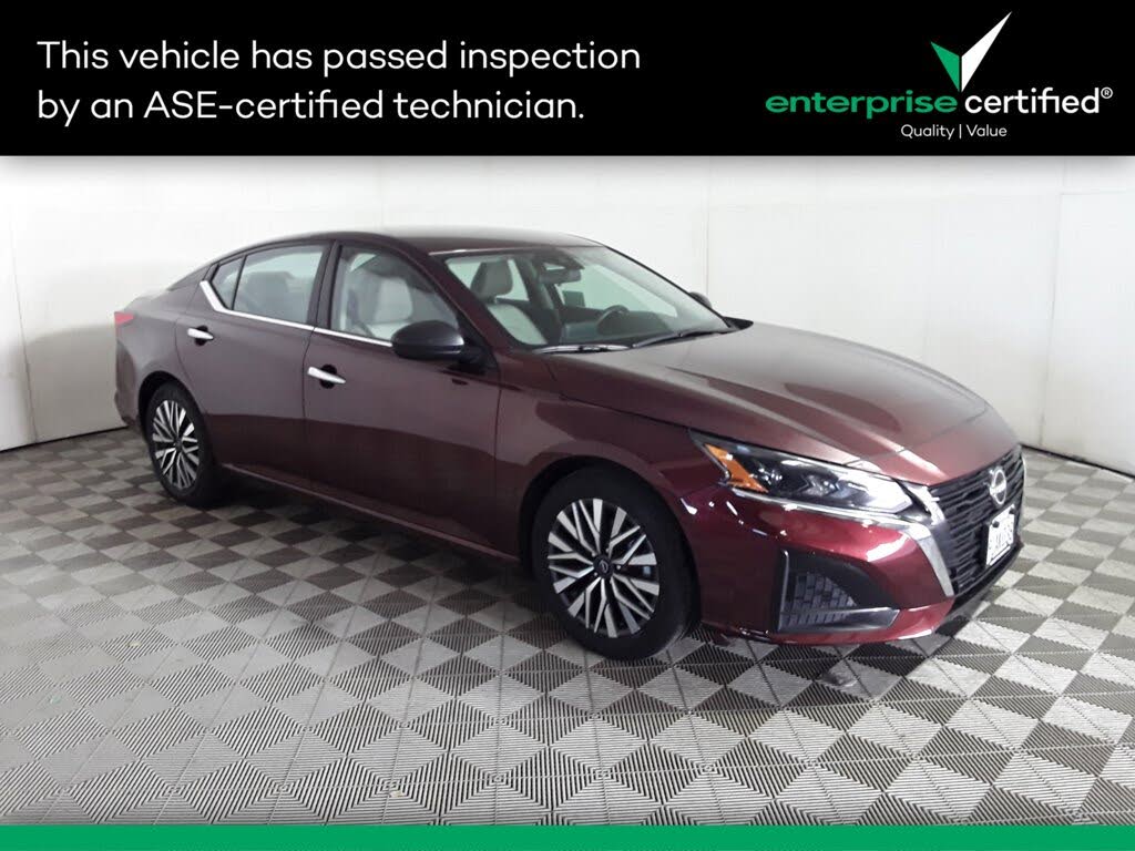 2024 Nissan Altima 2.5 SV FWD