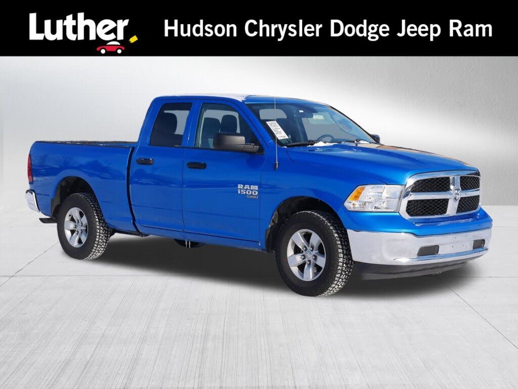 2024 RAM 1500 Classic SLT Quad Cab 4WD