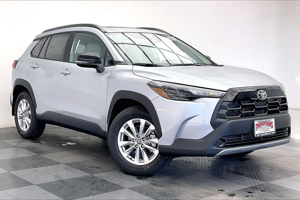 2026 Toyota Corolla Cross LE AWD
