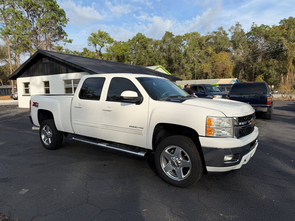 2013 Chevrolet Silverado 2500HD LTZ Crew Cab 4WD