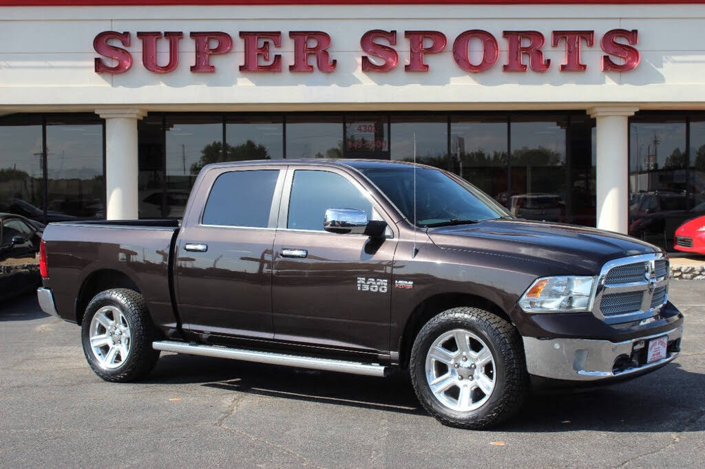 2017 RAM 1500 Lone Star Crew Cab 4WD