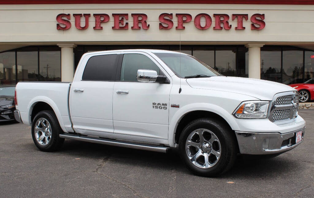 2018 RAM 1500 Laramie Crew Cab 4WD