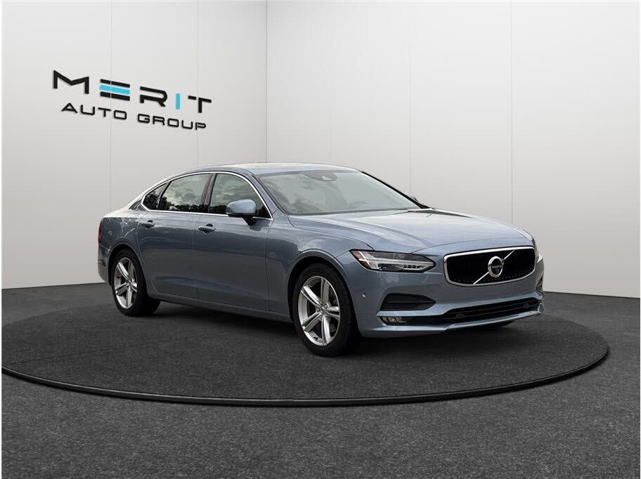 2018 Volvo S90 T5 Momentum
