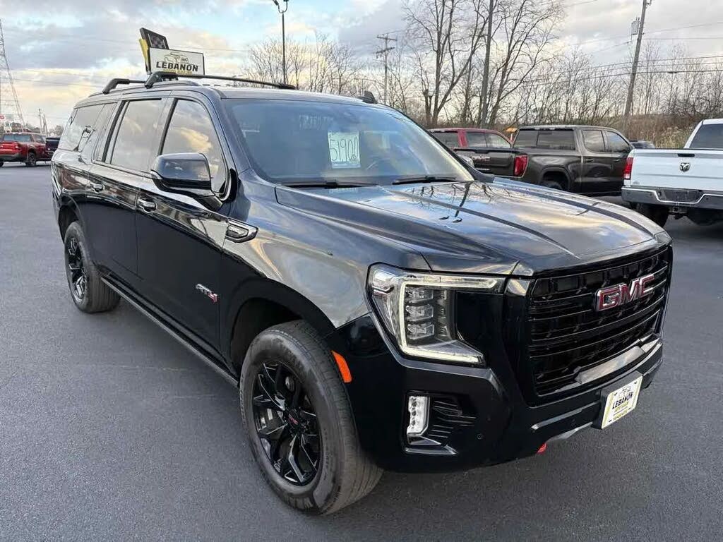 2022 GMC Yukon XL AT4 4WD