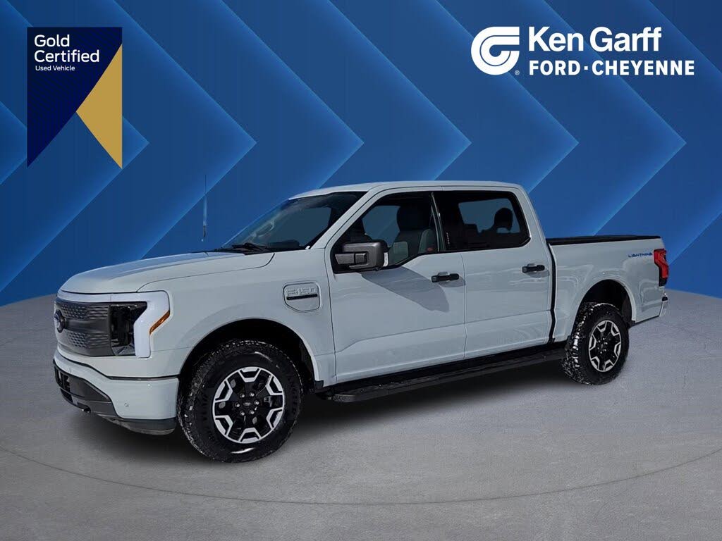 2023 Ford F-150 Lightning XLT SuperCrew AWD